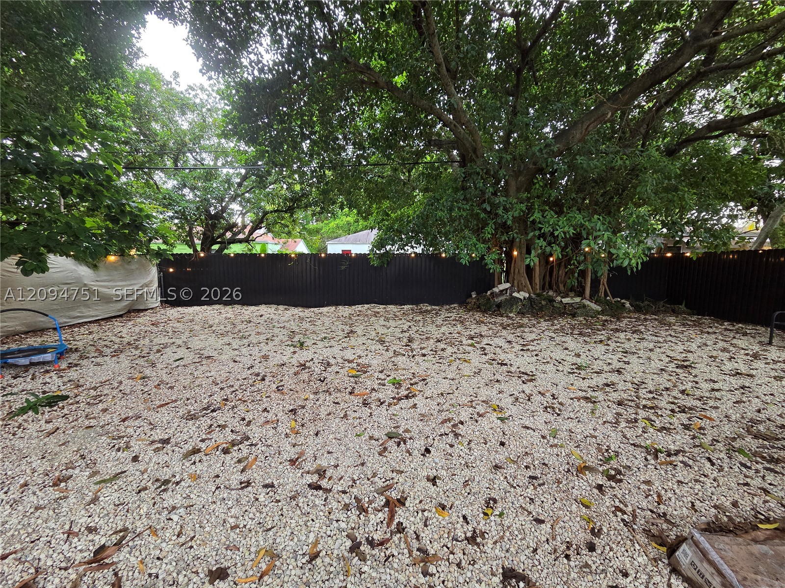 1044 NW 64th St, Miami FL 33150