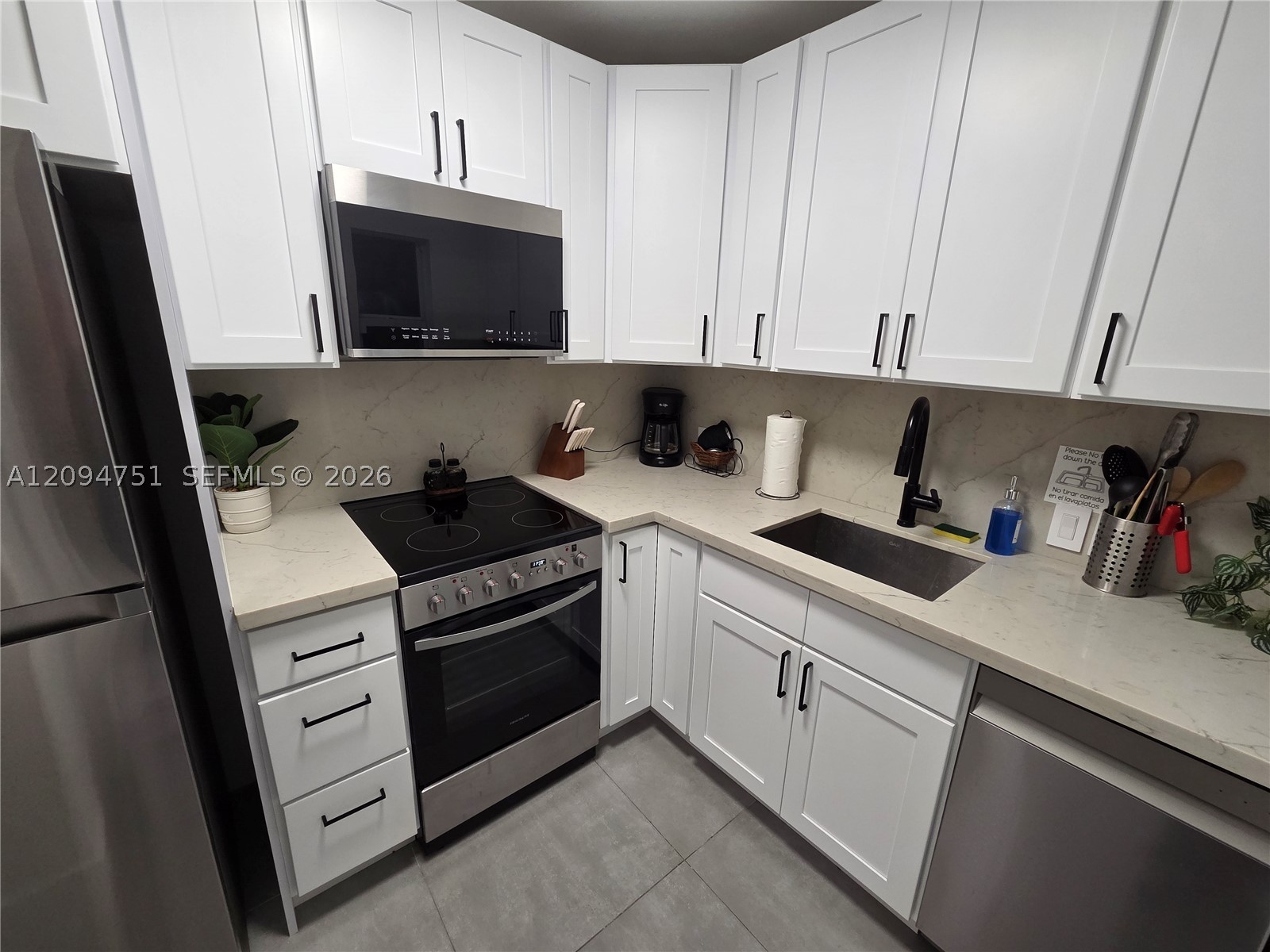 1044 NW 64th St, Miami FL 33150