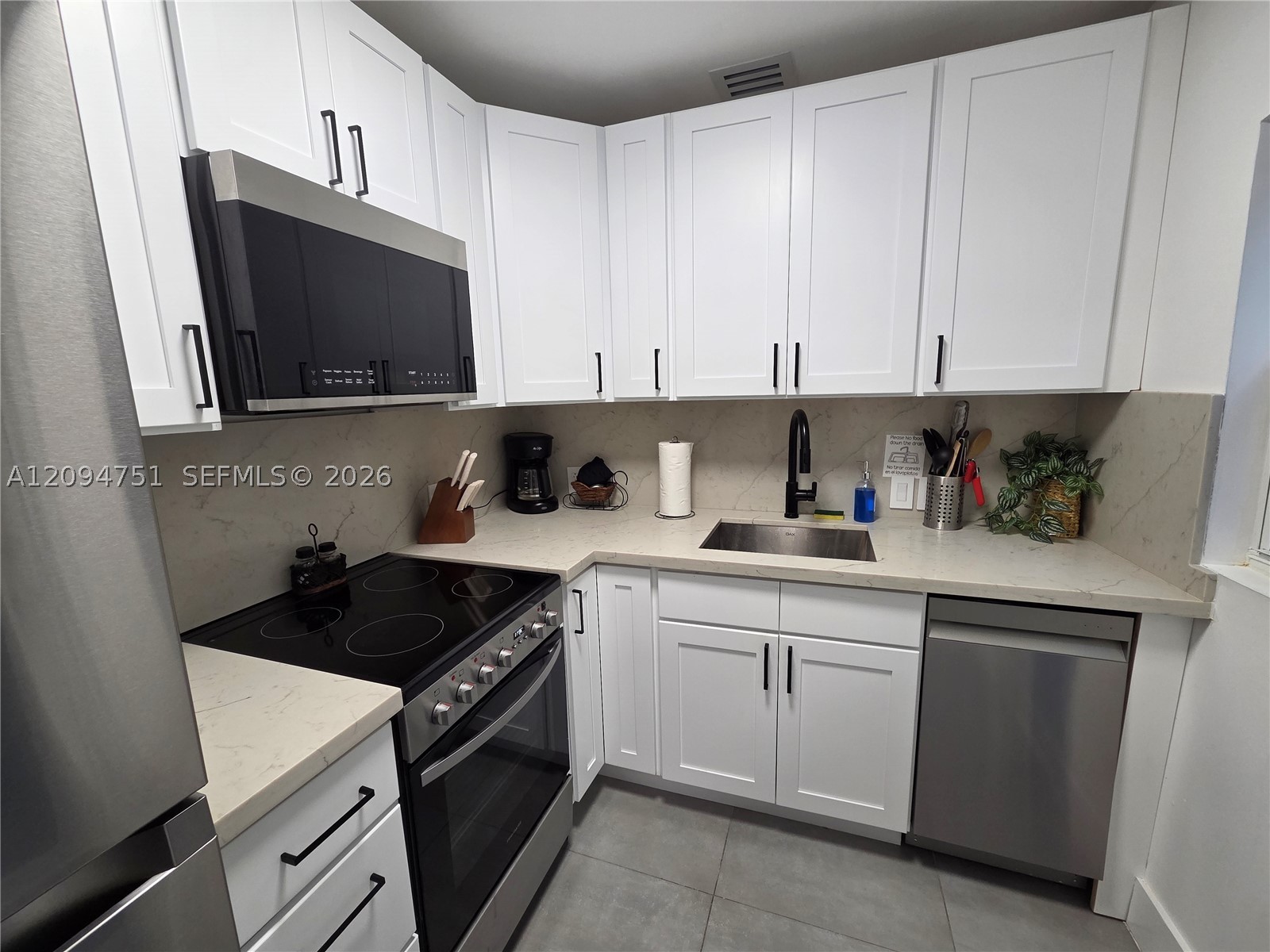 1044 NW 64th St, Miami FL 33150