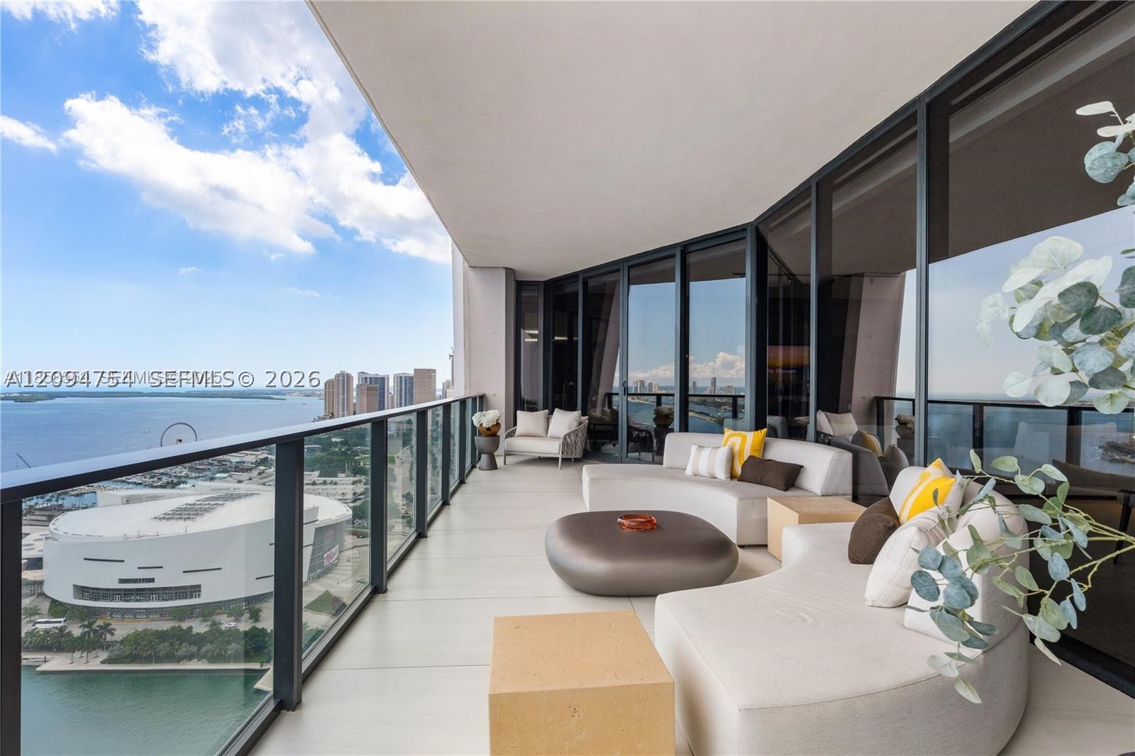 1000 Biscayne Blvd #3502, Miami FL 33132