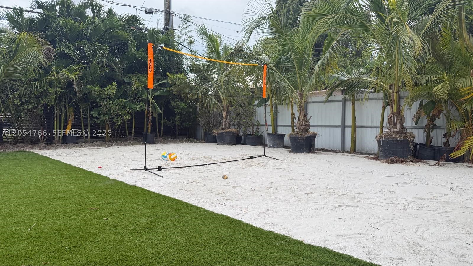3800 NW 12th St, Miami FL 33126