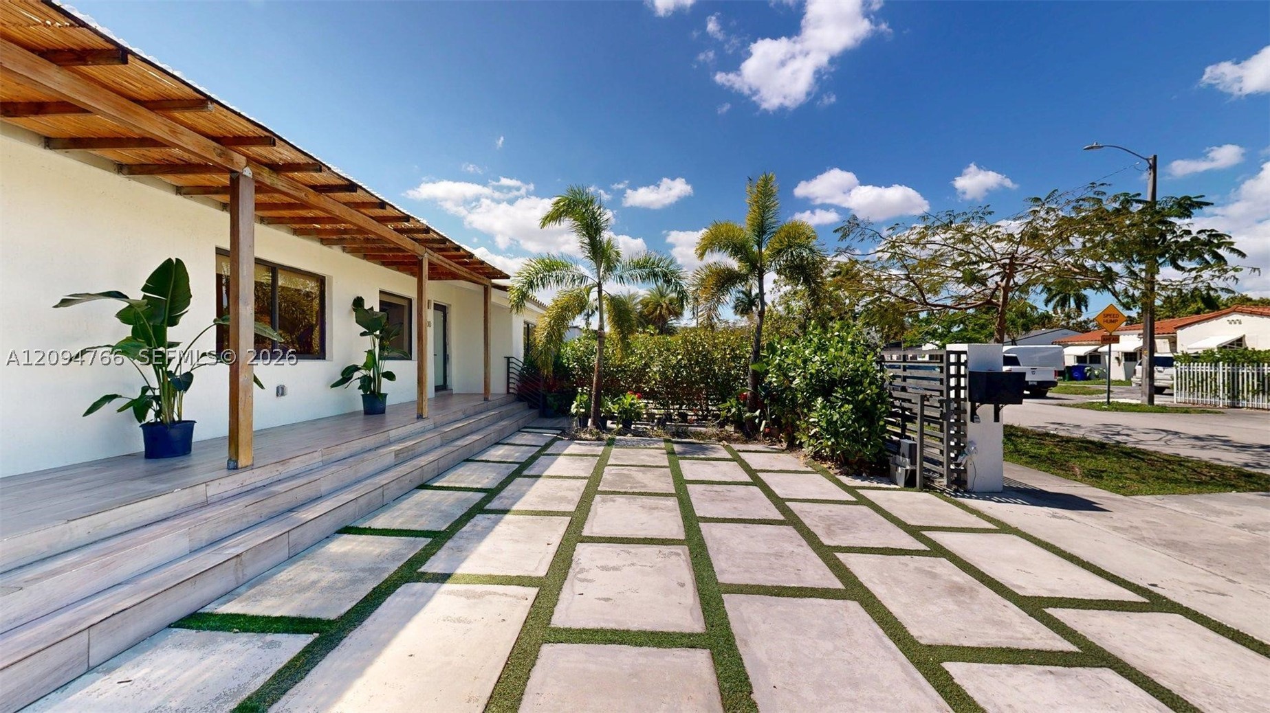 3800 NW 12th St, Miami FL 33126