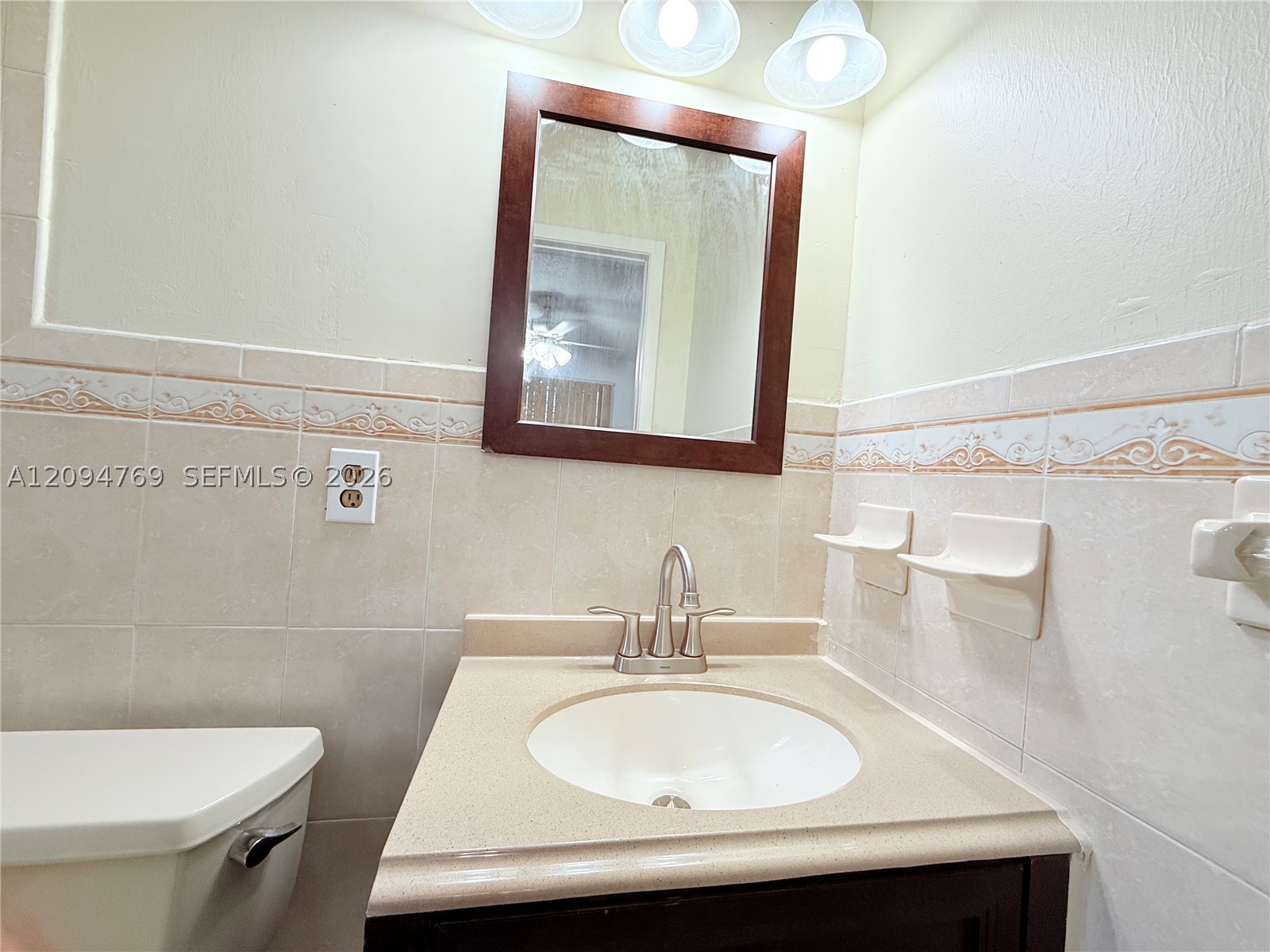 1130 Kasim St, Opa Locka FL 33054
