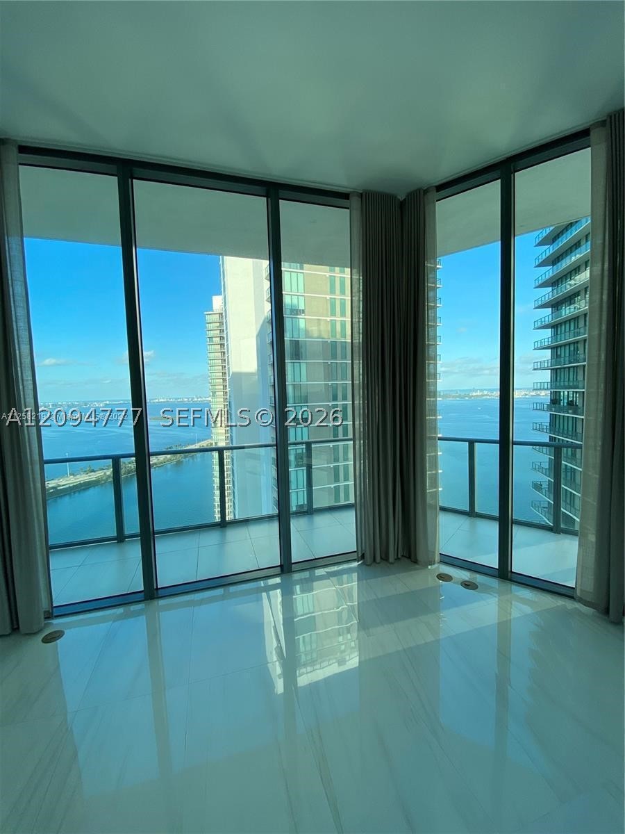 501 NE 31st St #4006, Miami FL 33137