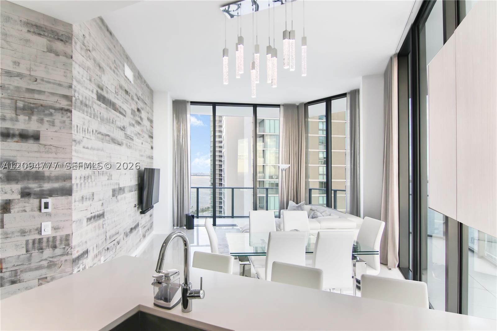 501 NE 31st St #4006, Miami FL 33137