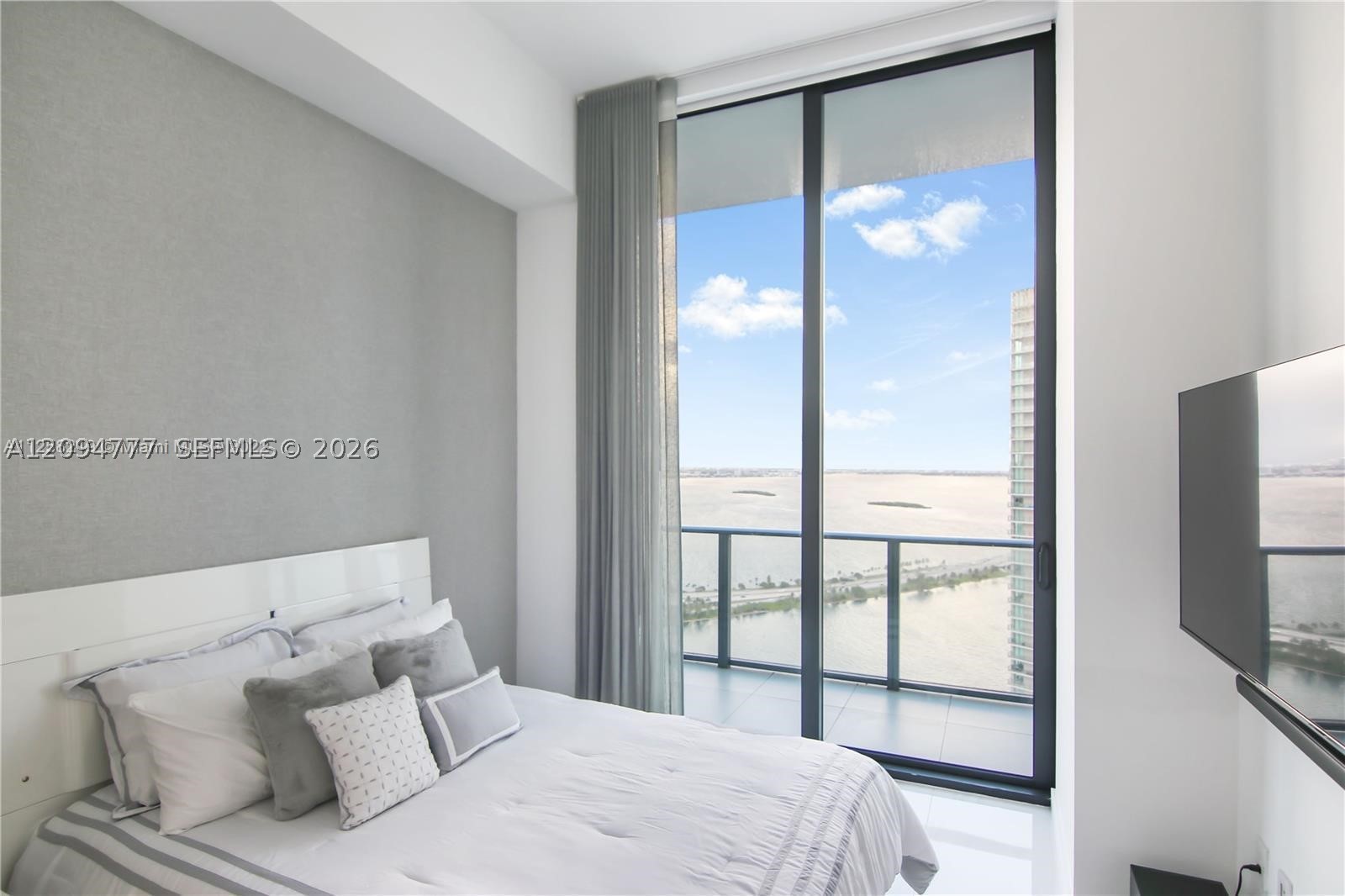 501 NE 31st St #4006, Miami FL 33137