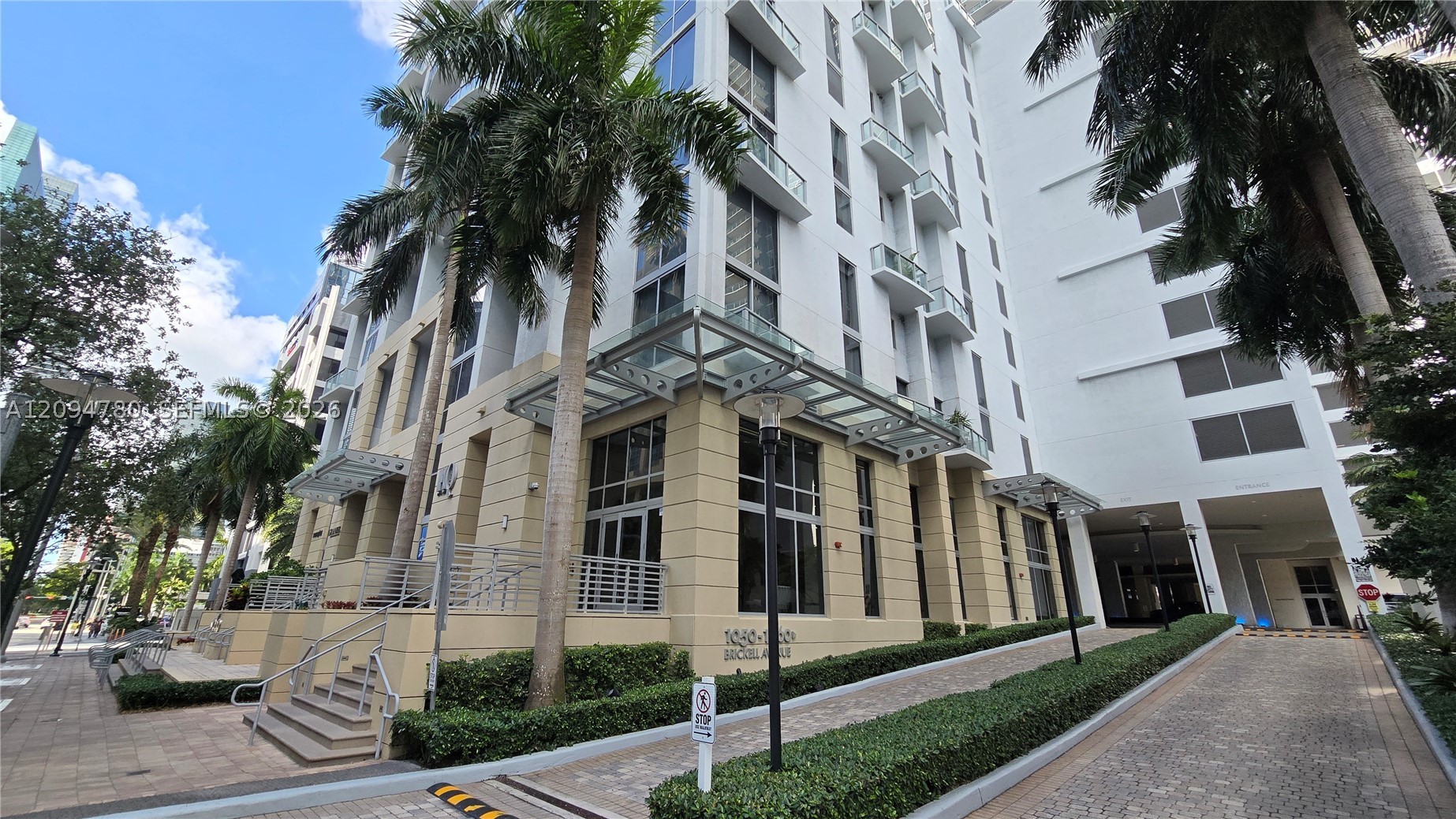 1060 Brickell Ave #3605, Miami FL 33131