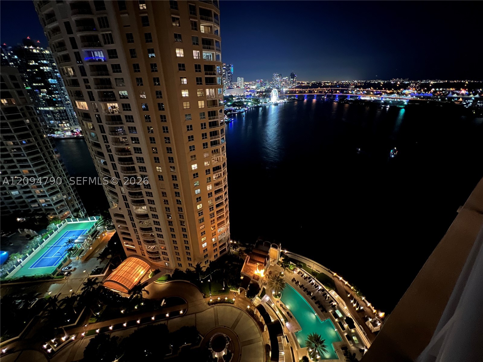 808 Brickell Key Dr #2903, Miami FL 33131