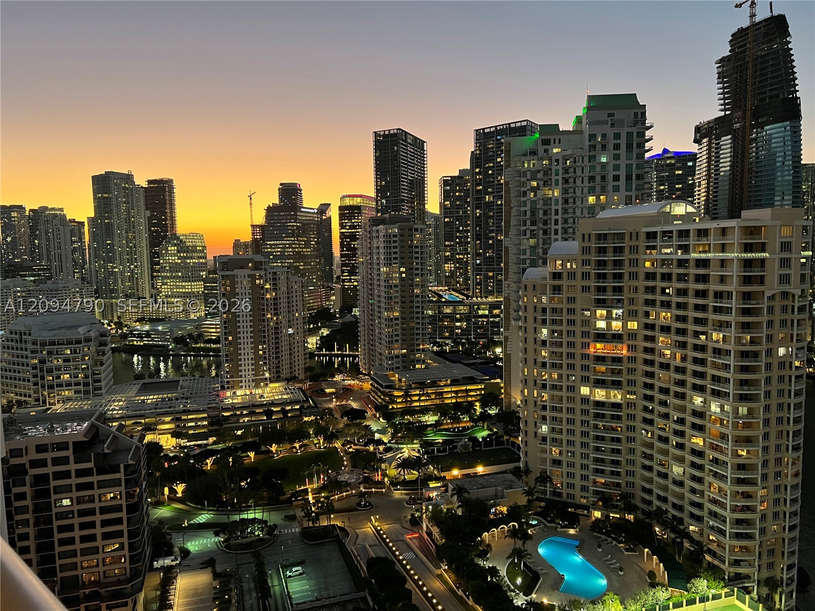 808 Brickell Key Dr #2903, Miami FL 33131
