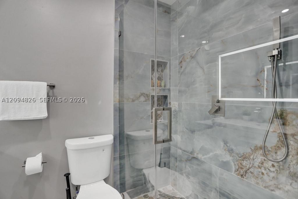 63 SE 5th Ave, Deerfield Beach FL 33441