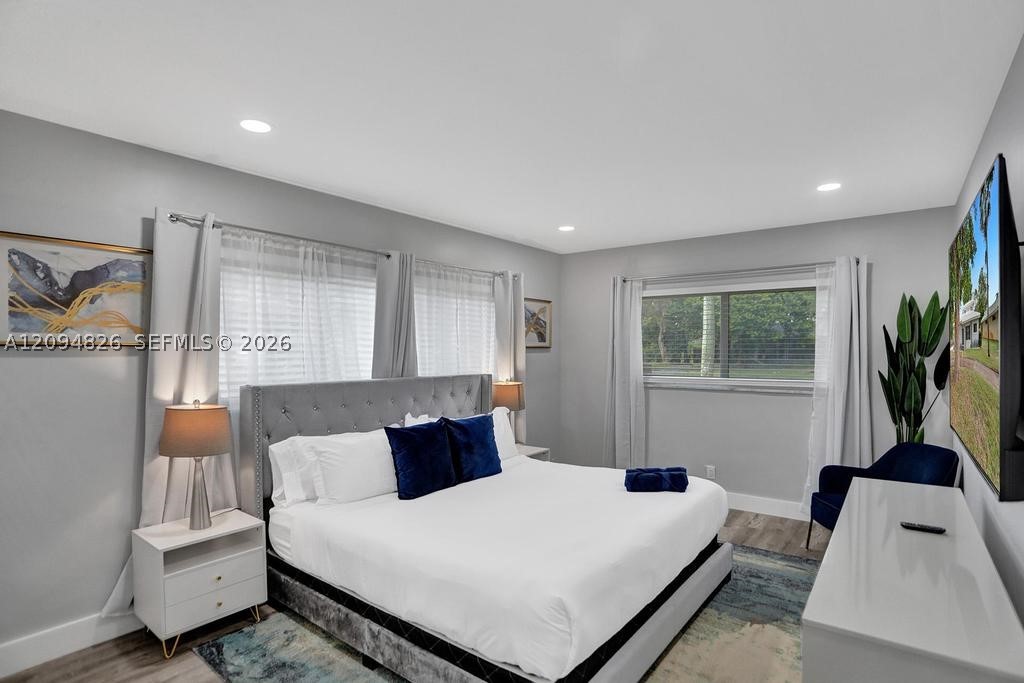 63 SE 5th Ave, Deerfield Beach FL 33441