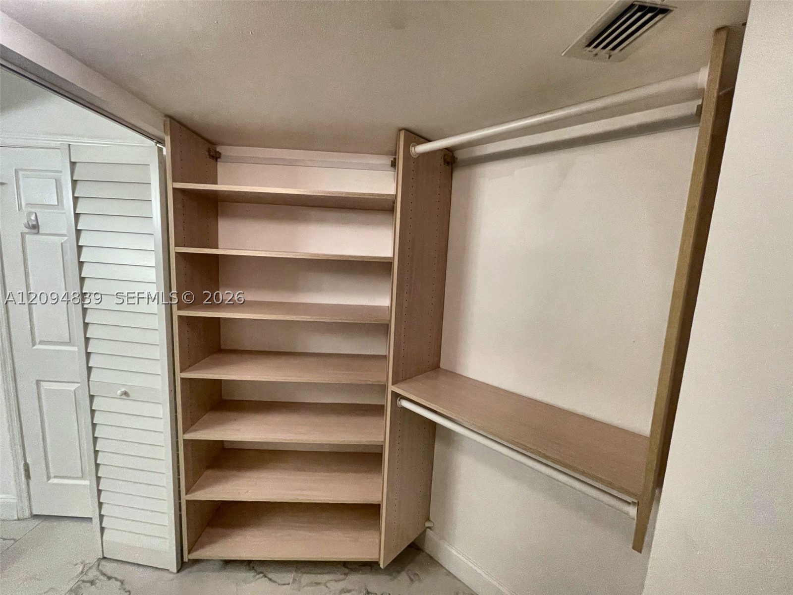 3500 Mystic Pointe Dr #3002, Aventura FL 33180