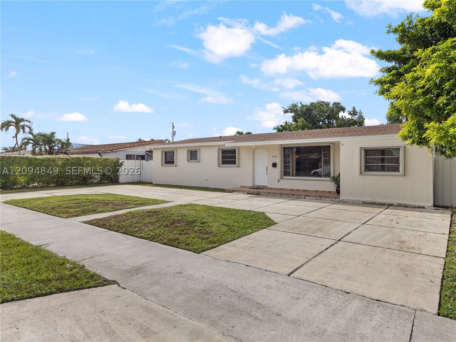 9360 SW 25th St, Miami FL 33165