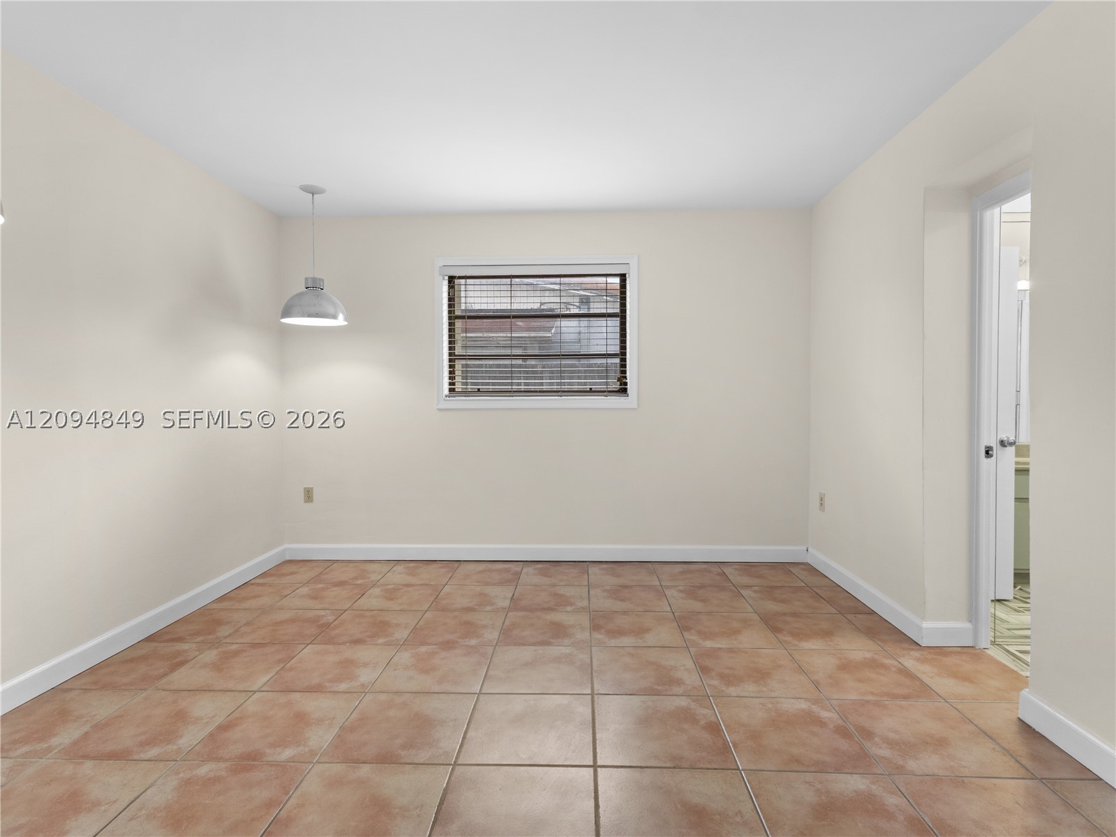 9360 SW 25th St, Miami FL 33165