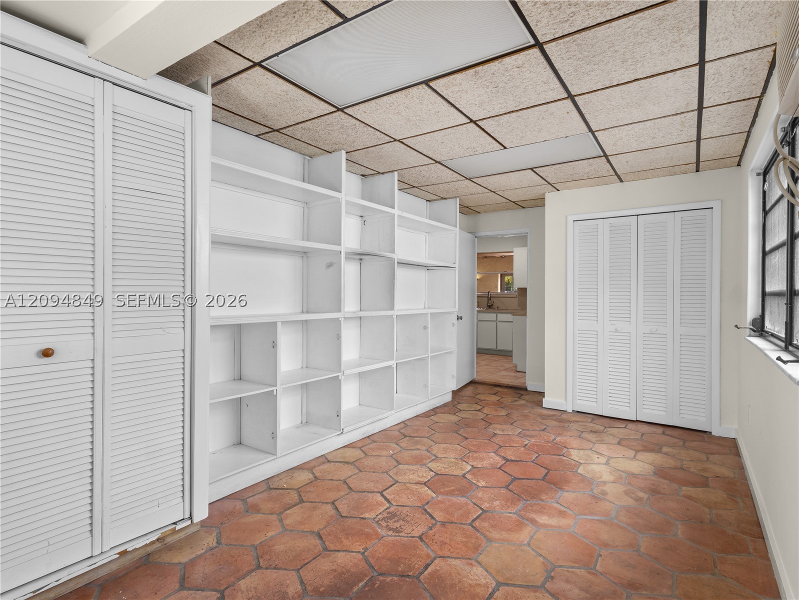 9360 SW 25th St, Miami FL 33165
