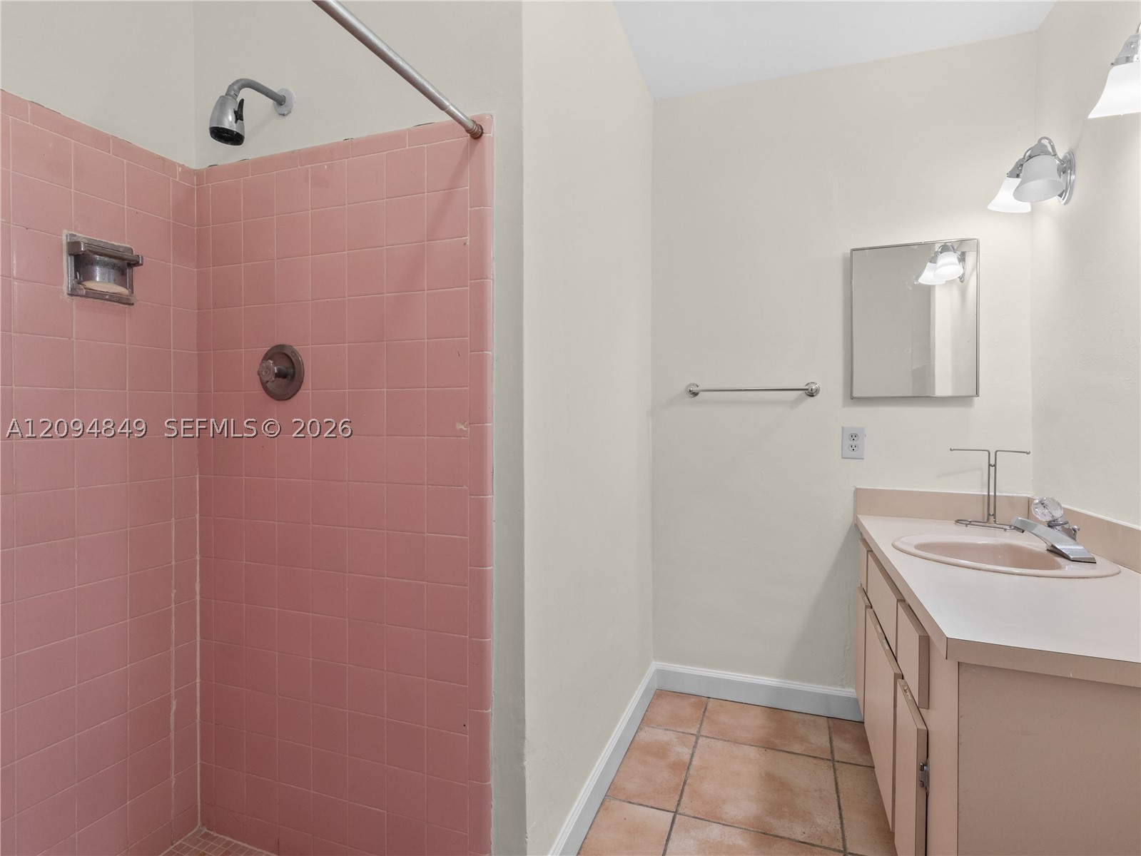 9360 SW 25th St, Miami FL 33165