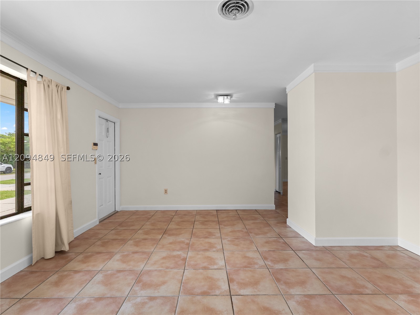 9360 SW 25th St, Miami FL 33165