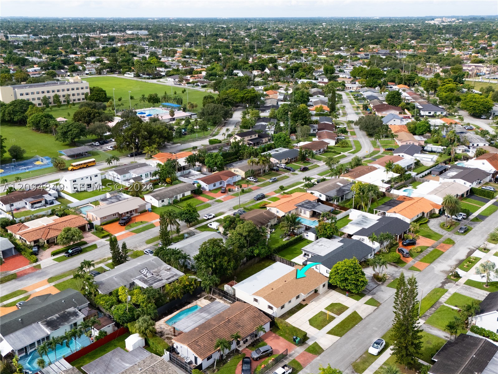 9360 SW 25th St, Miami FL 33165