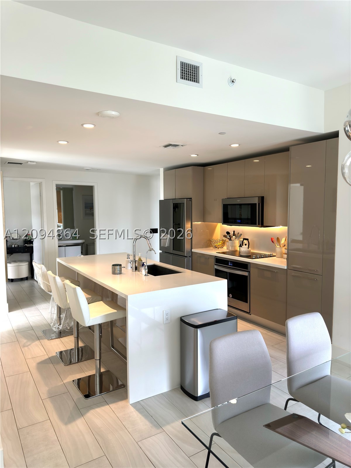 2000 Metropica Way #2109, Sunrise FL 33323