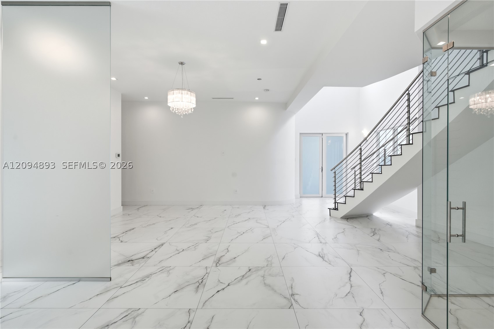 8221 NW 34th Dr, Doral FL 33122