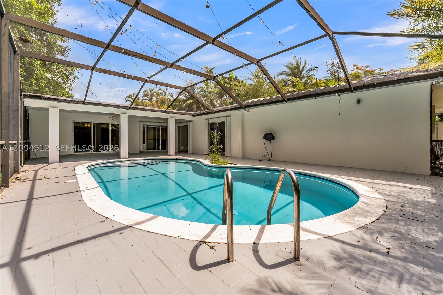 11890 SW 72nd PLACE #11890, Pinecrest FL 33156