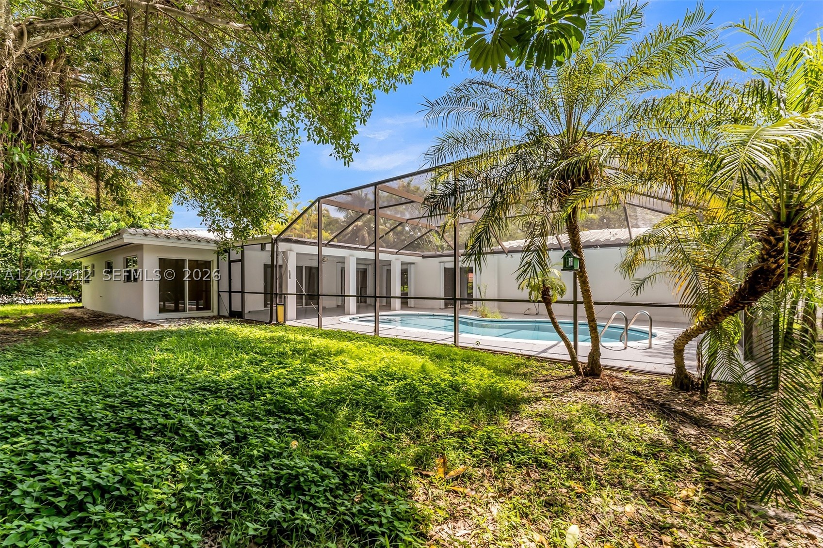 11890 SW 72nd PLACE #11890, Pinecrest FL 33156