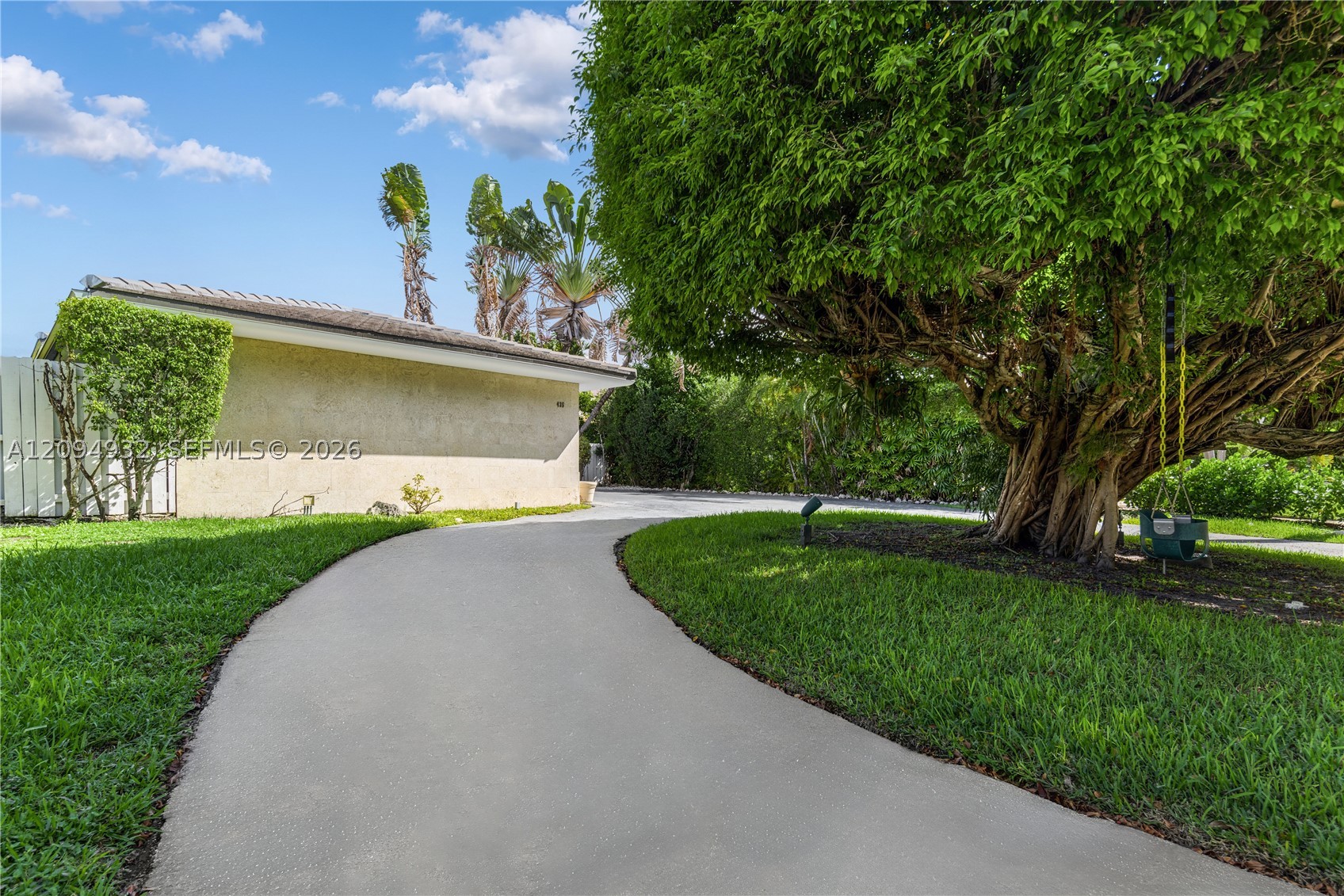 435 N Shore Dr, Miami Beach FL 33141