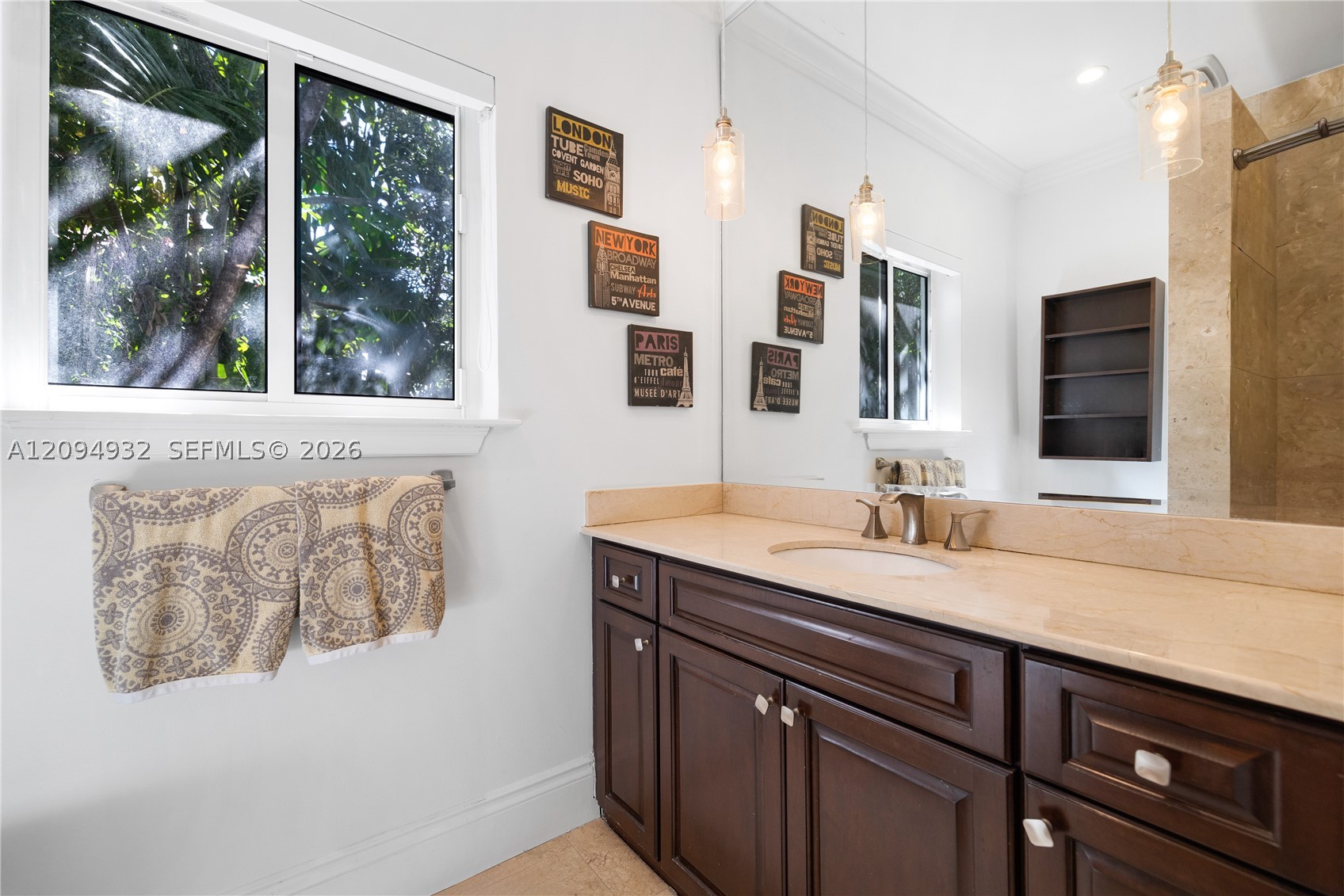 435 N Shore Dr, Miami Beach FL 33141