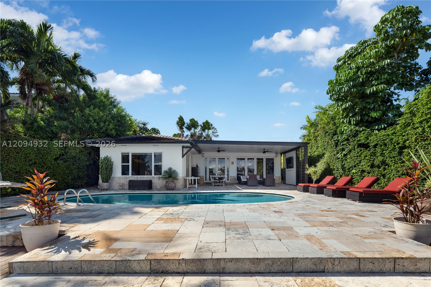 435 N Shore Dr, Miami Beach FL 33141