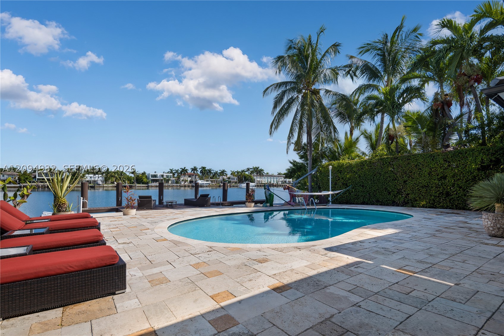 435 N Shore Dr, Miami Beach FL 33141
