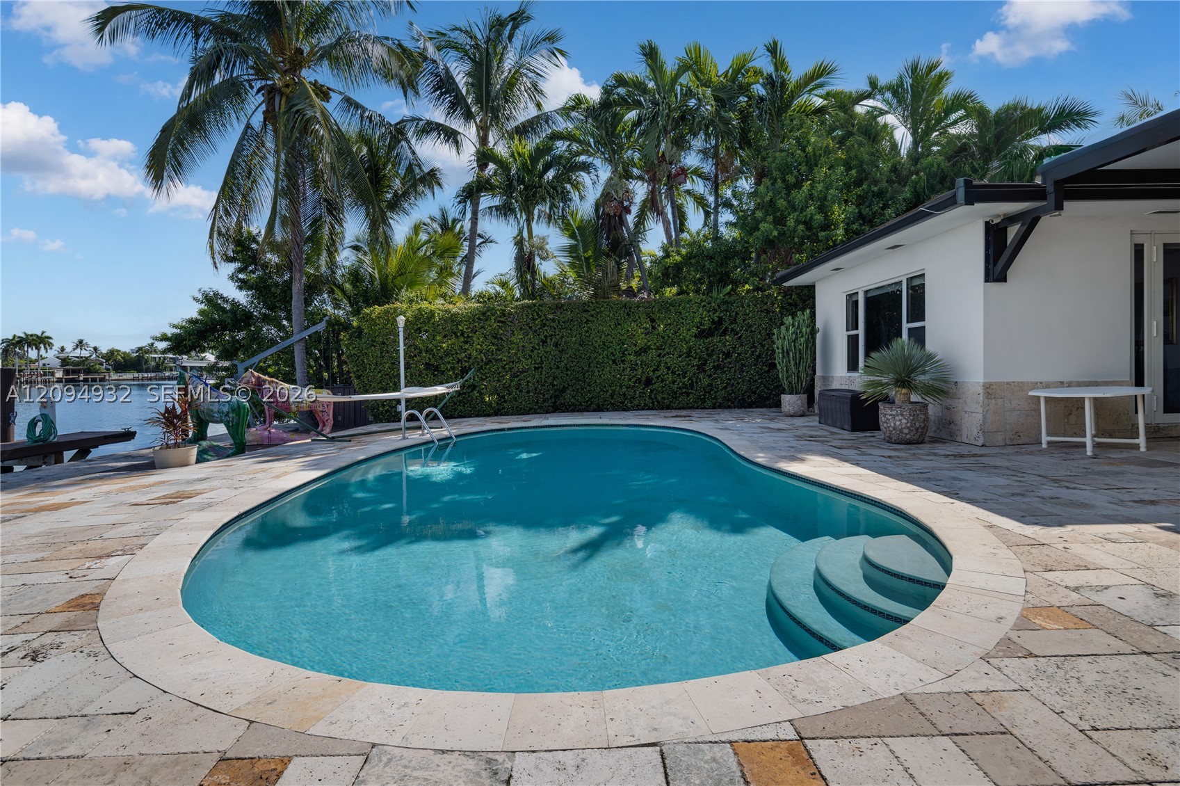 435 N Shore Dr, Miami Beach FL 33141