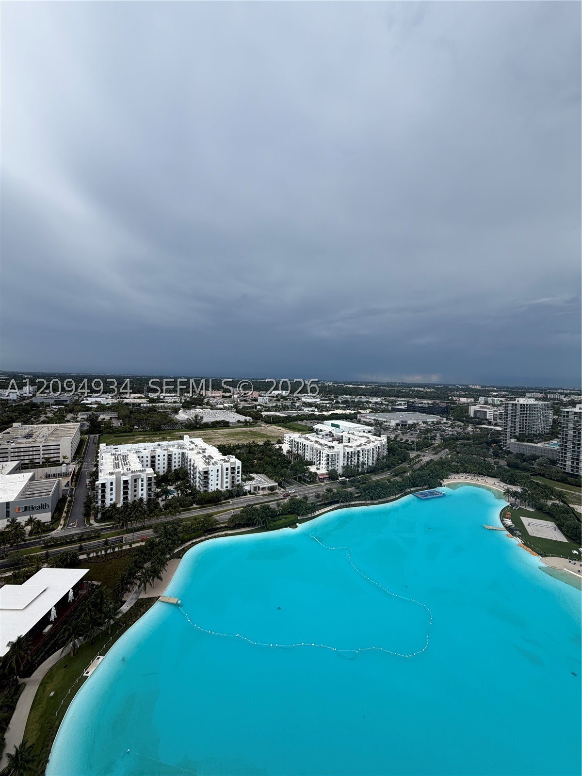 2411 Laguna Cir #2408, Miami FL 33181