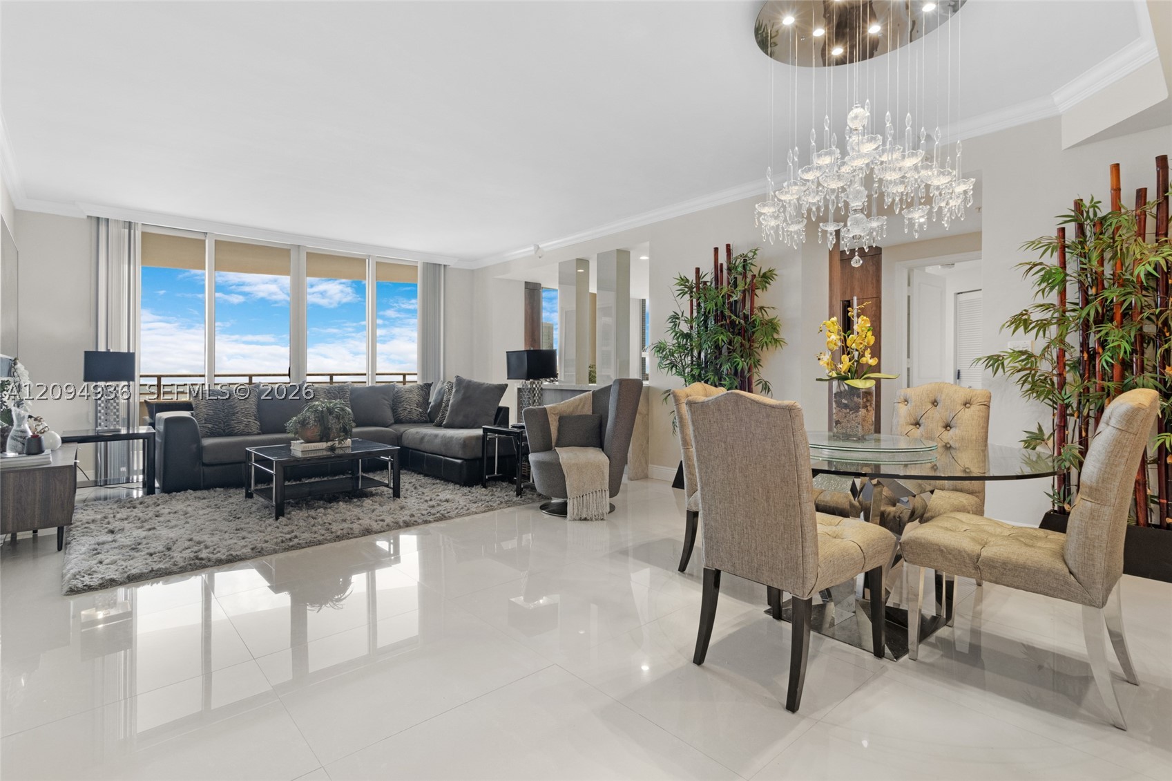 848 Brickell Key Dr #3905, Miami FL 33131