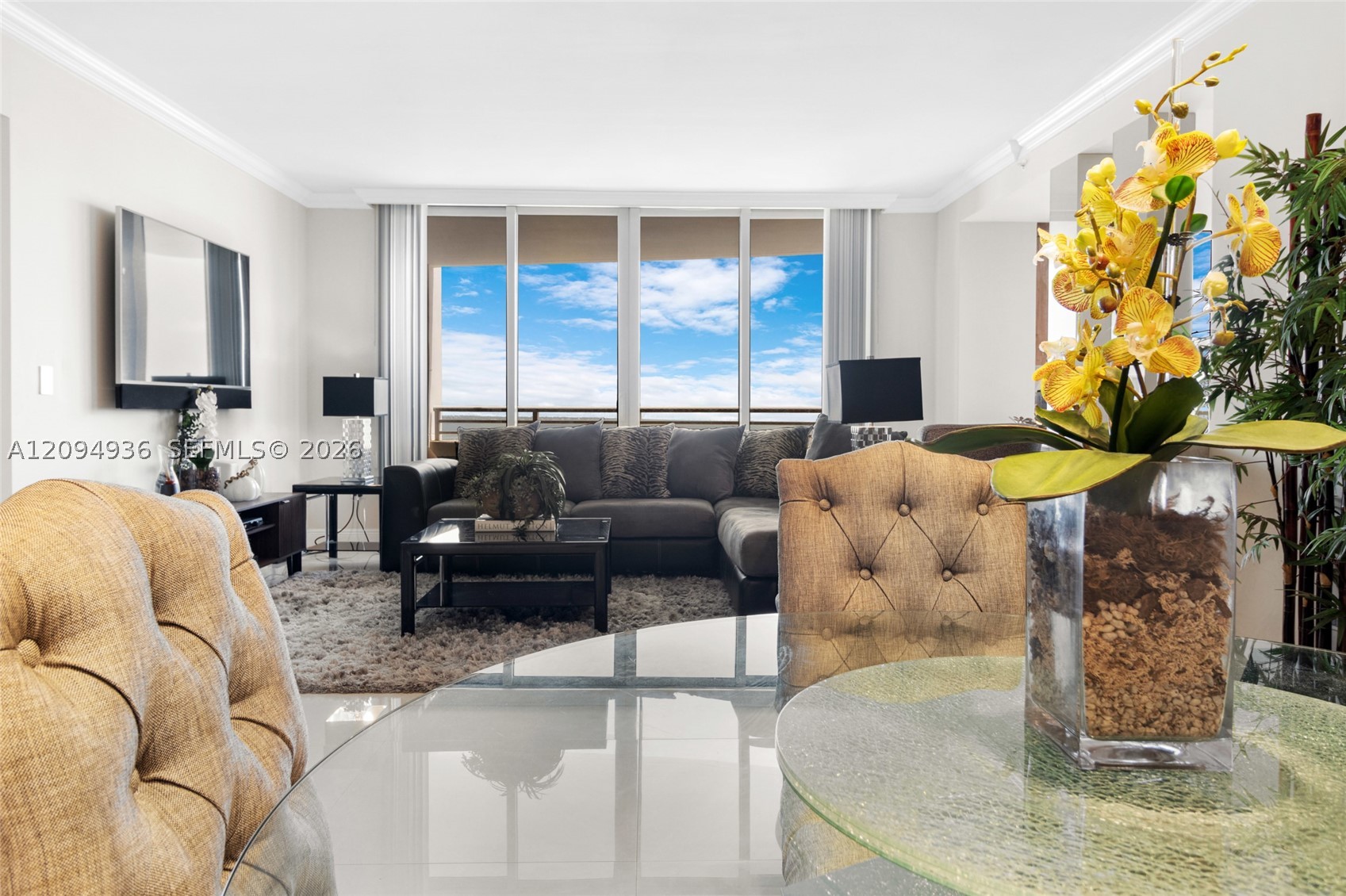 848 Brickell Key Dr #3905, Miami FL 33131