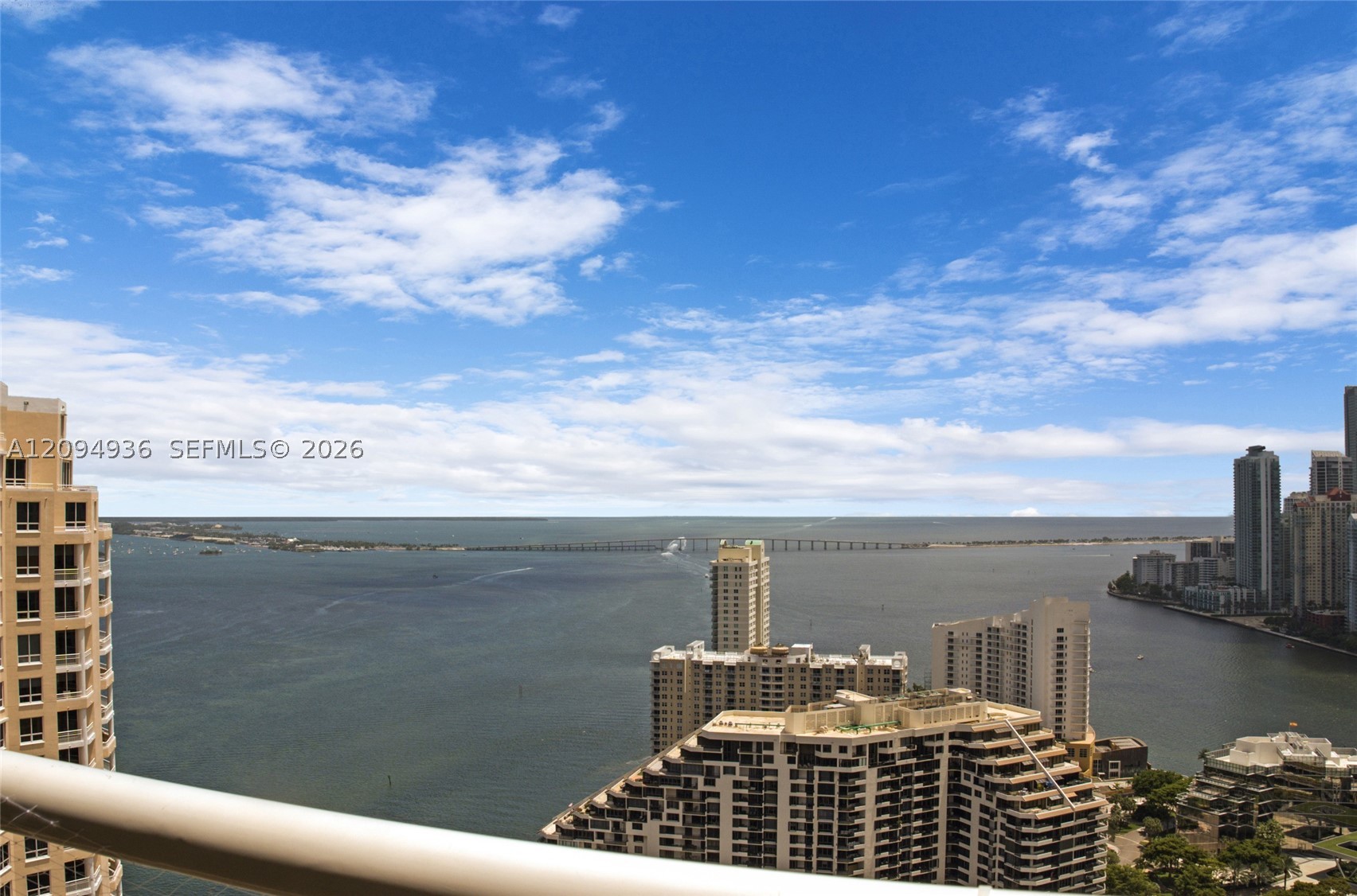 848 Brickell Key Dr #3905, Miami FL 33131