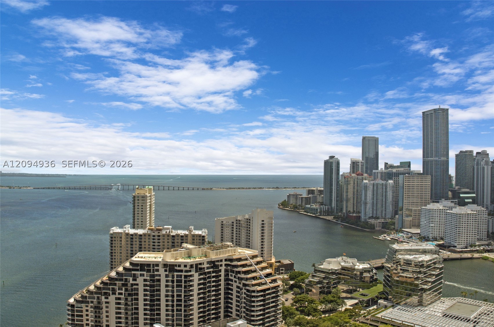 848 Brickell Key Dr #3905, Miami FL 33131