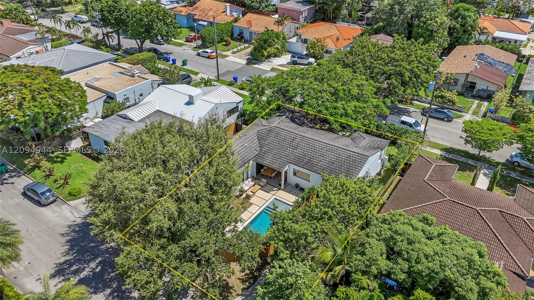 1867 SW 14th Ter, Miami FL 33145