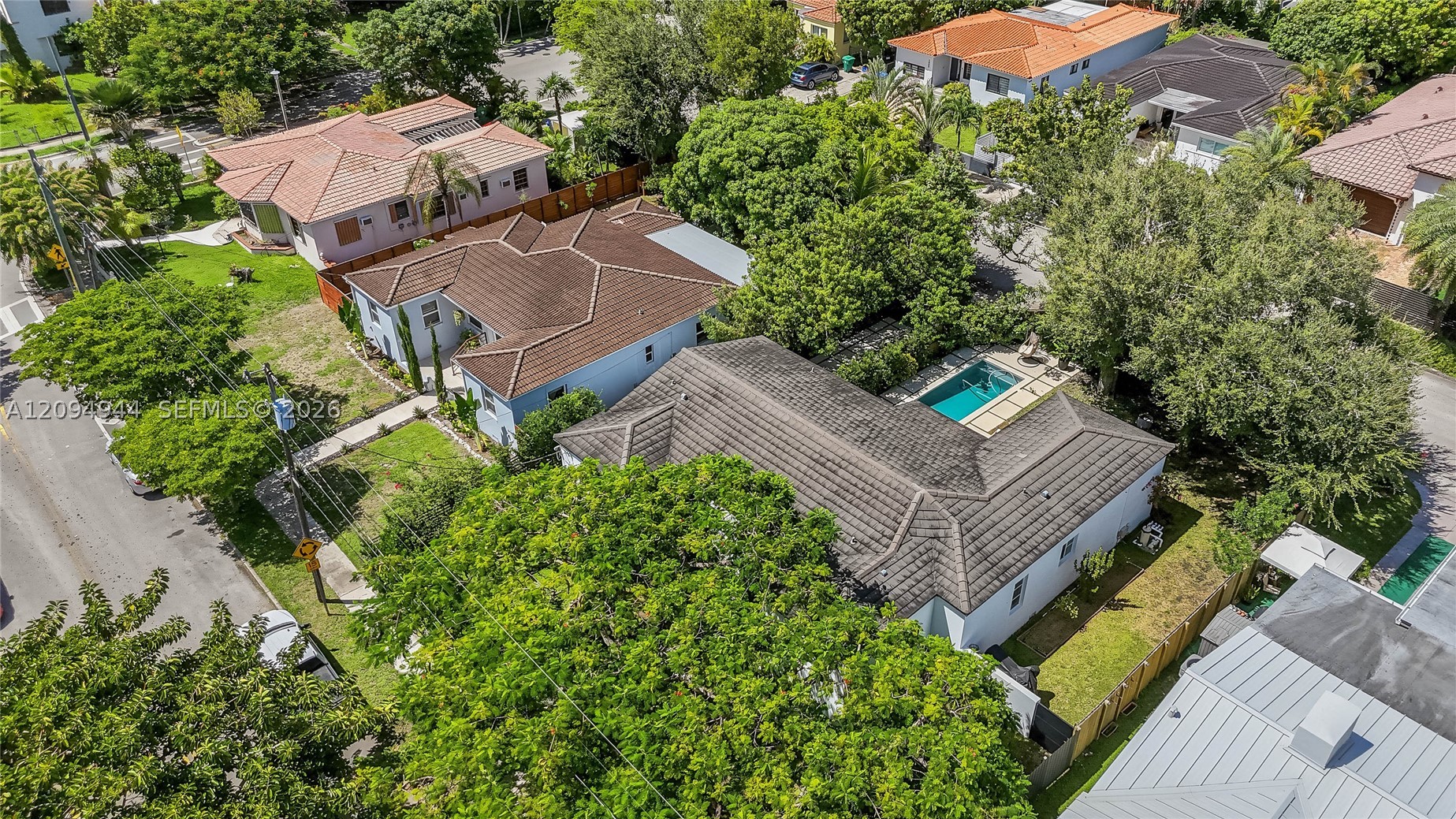 1867 SW 14th Ter, Miami FL 33145