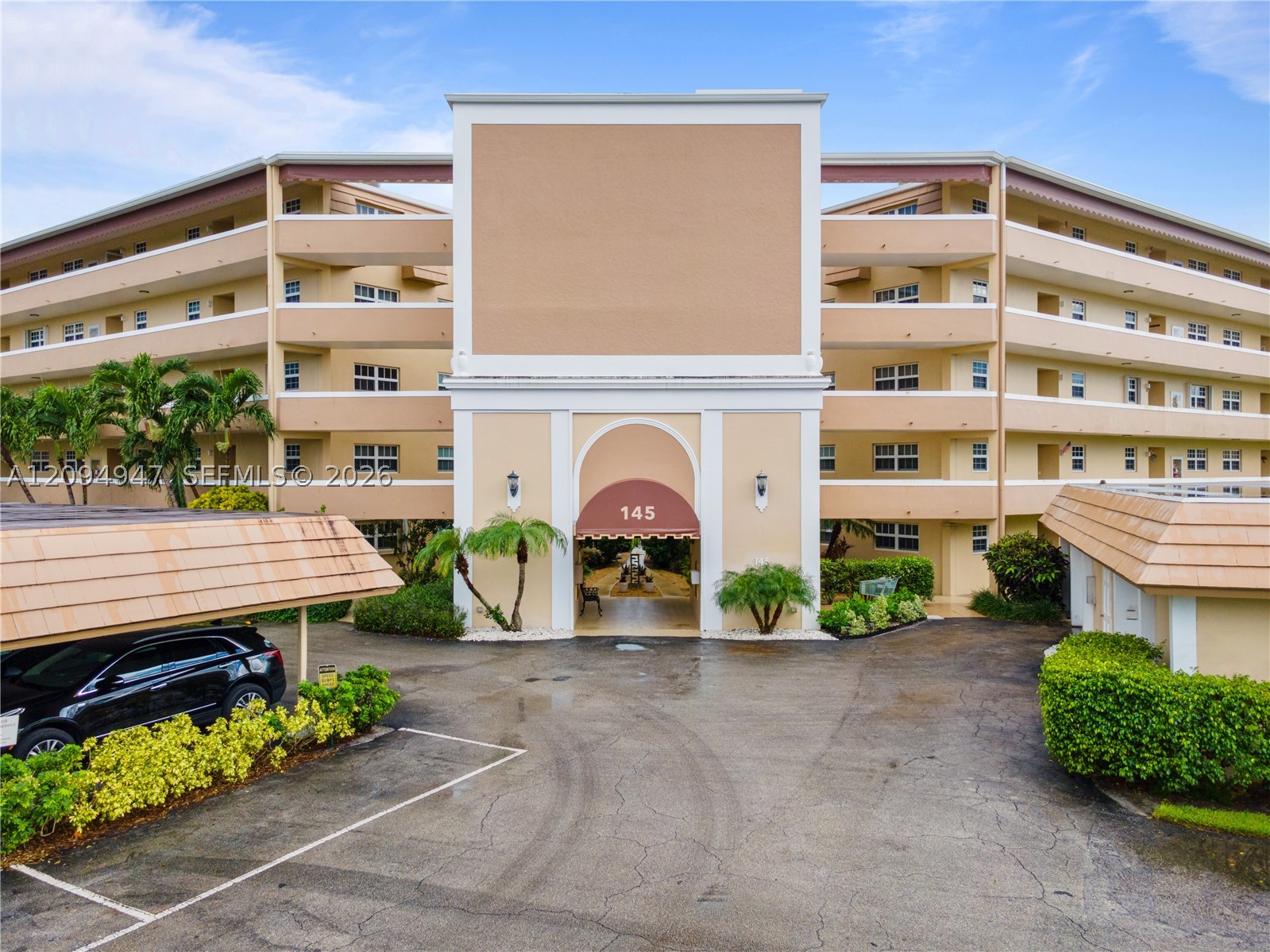 145 Atlantis Blvd #101, Atlantis FL 33462
