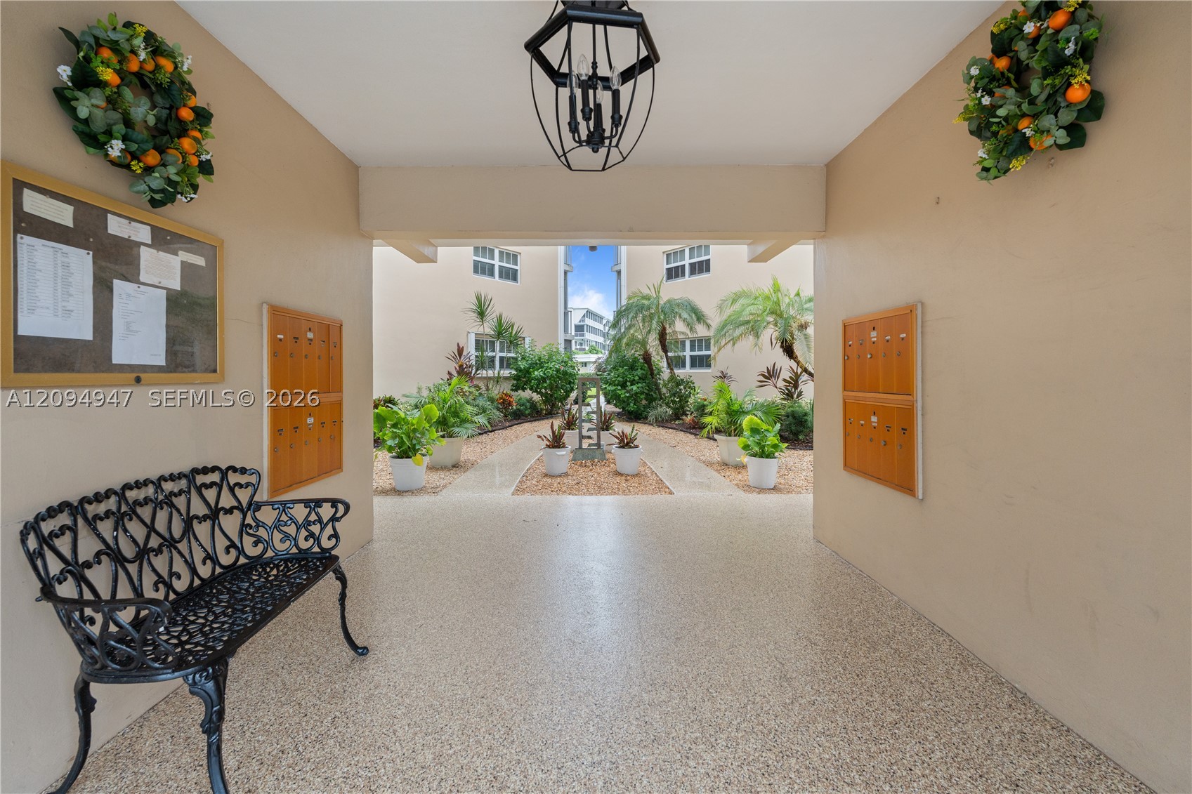145 Atlantis Blvd #101, Atlantis FL 33462