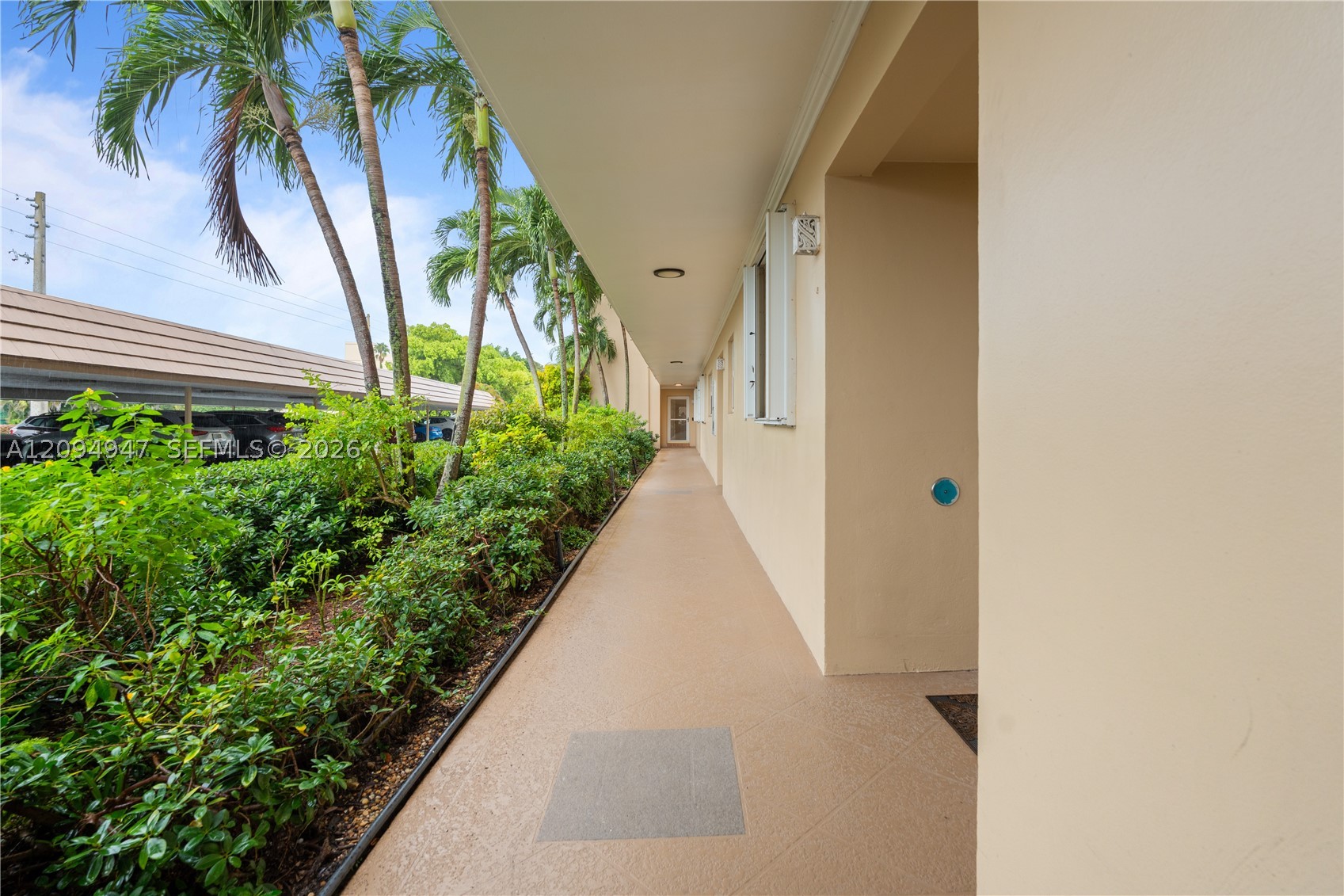 145 Atlantis Blvd #101, Atlantis FL 33462