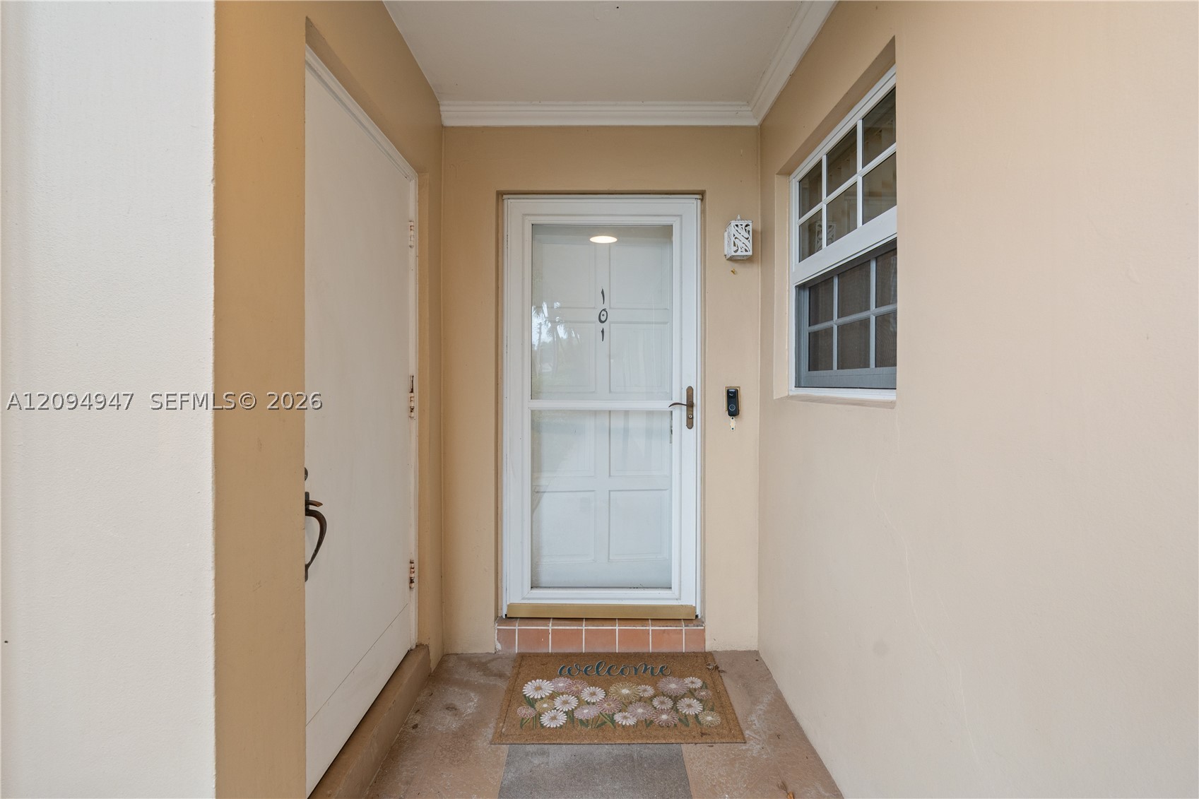145 Atlantis Blvd #101, Atlantis FL 33462
