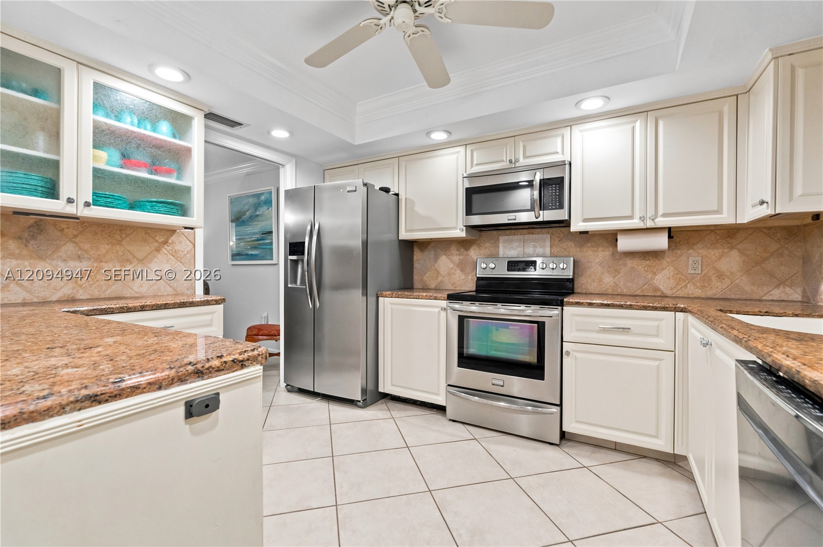145 Atlantis Blvd #101, Atlantis FL 33462