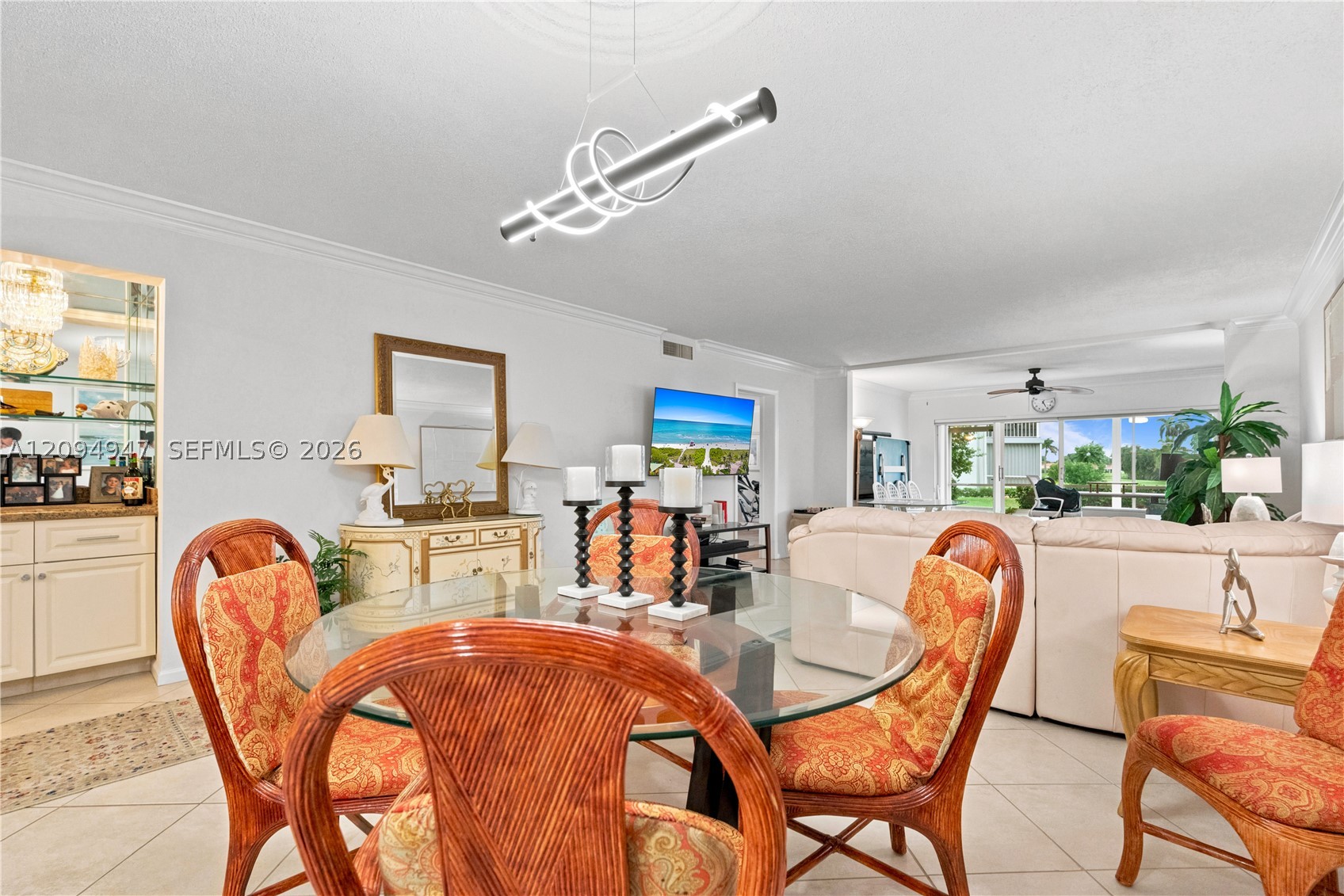 145 Atlantis Blvd #101, Atlantis FL 33462