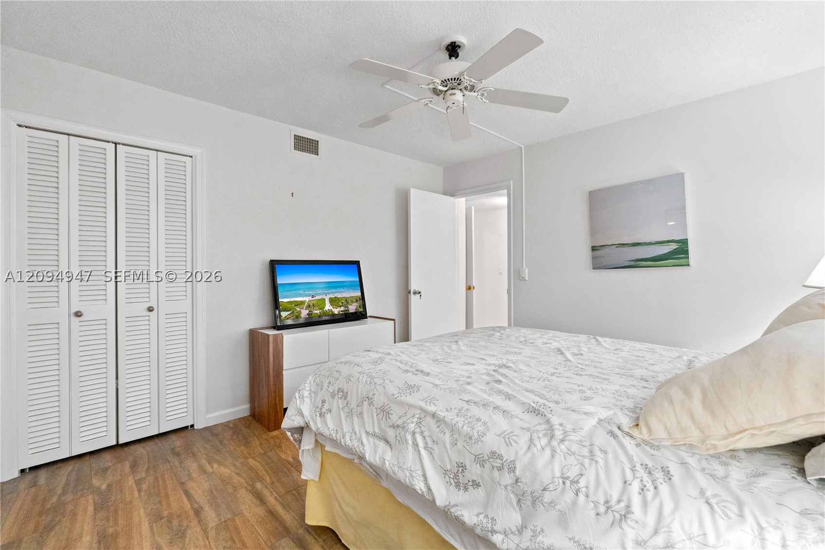 145 Atlantis Blvd #101, Atlantis FL 33462