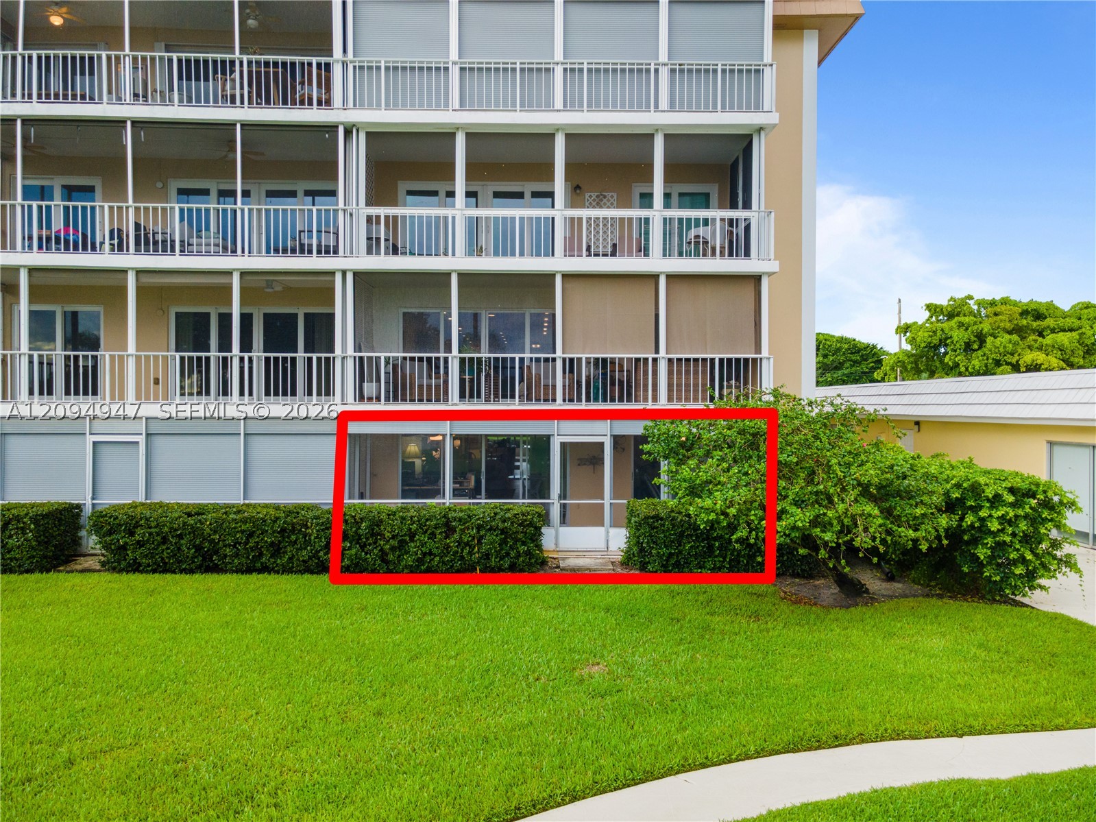 145 Atlantis Blvd #101, Atlantis FL 33462