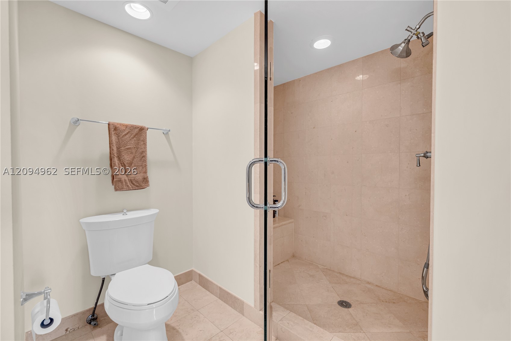 19900 E Country Club Dr #1209, Aventura FL 33180