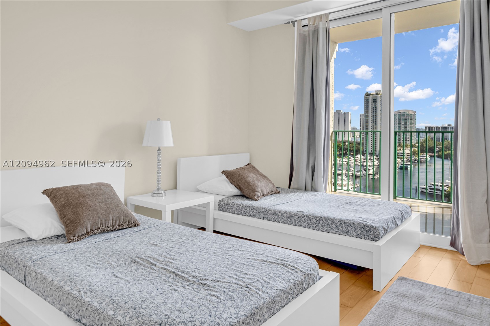 19900 E Country Club Dr #1209, Aventura FL 33180