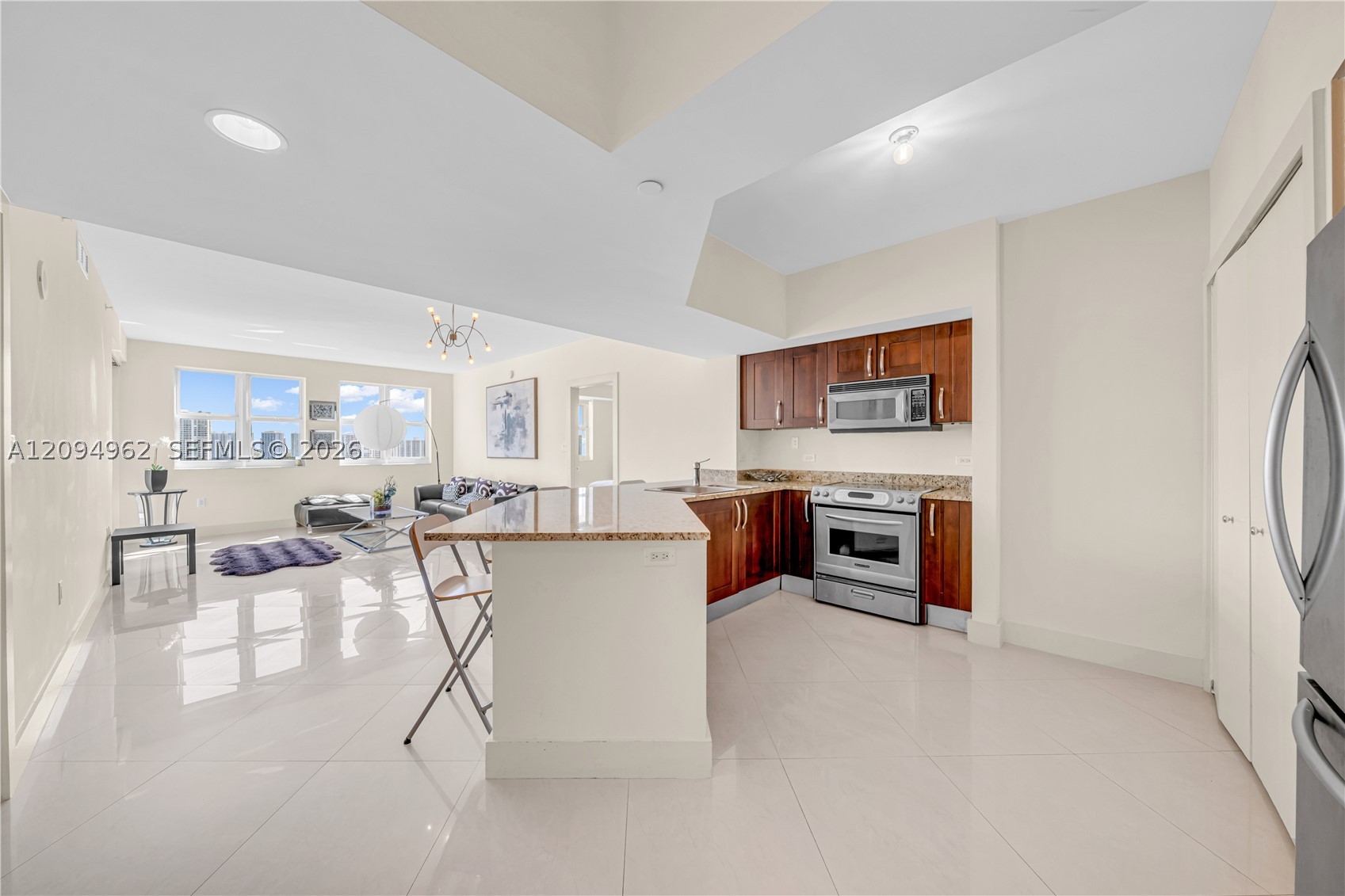 19900 E Country Club Dr #1209, Aventura FL 33180