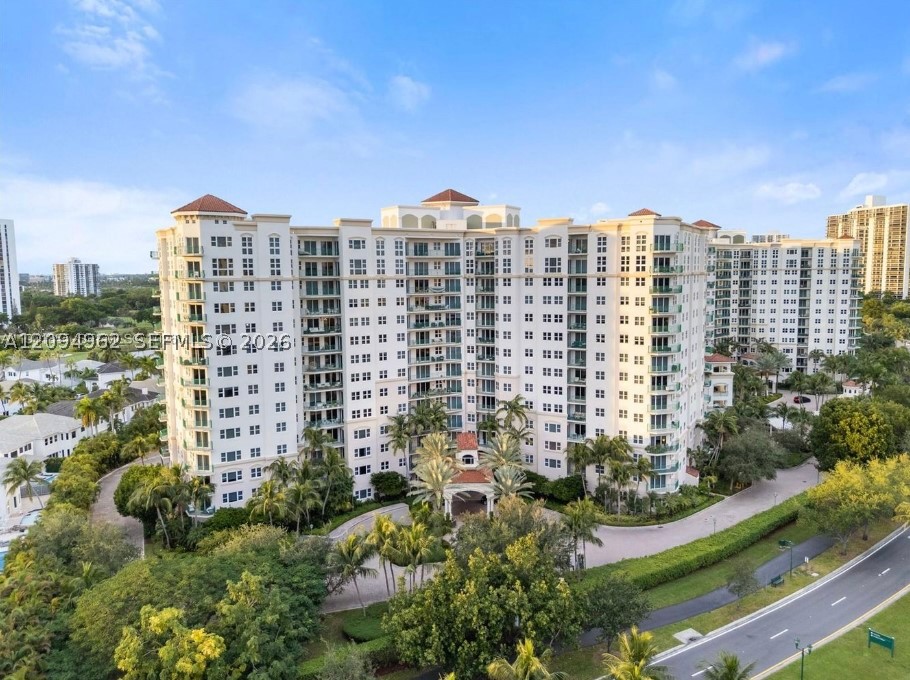 19900 E Country Club Dr #1209, Aventura FL 33180